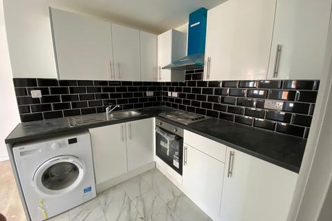 1 bedroom flat for sale, Rear 45 Park Road Ilford IG1 1SB