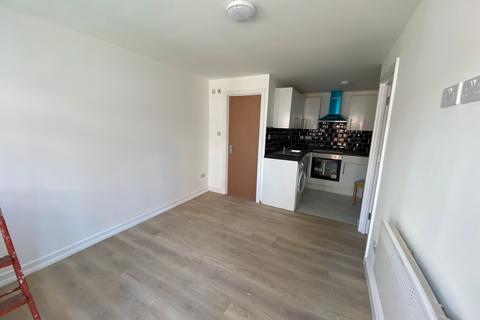 1 bedroom flat for sale, Rear 45 Park Road Ilford IG1 1SB