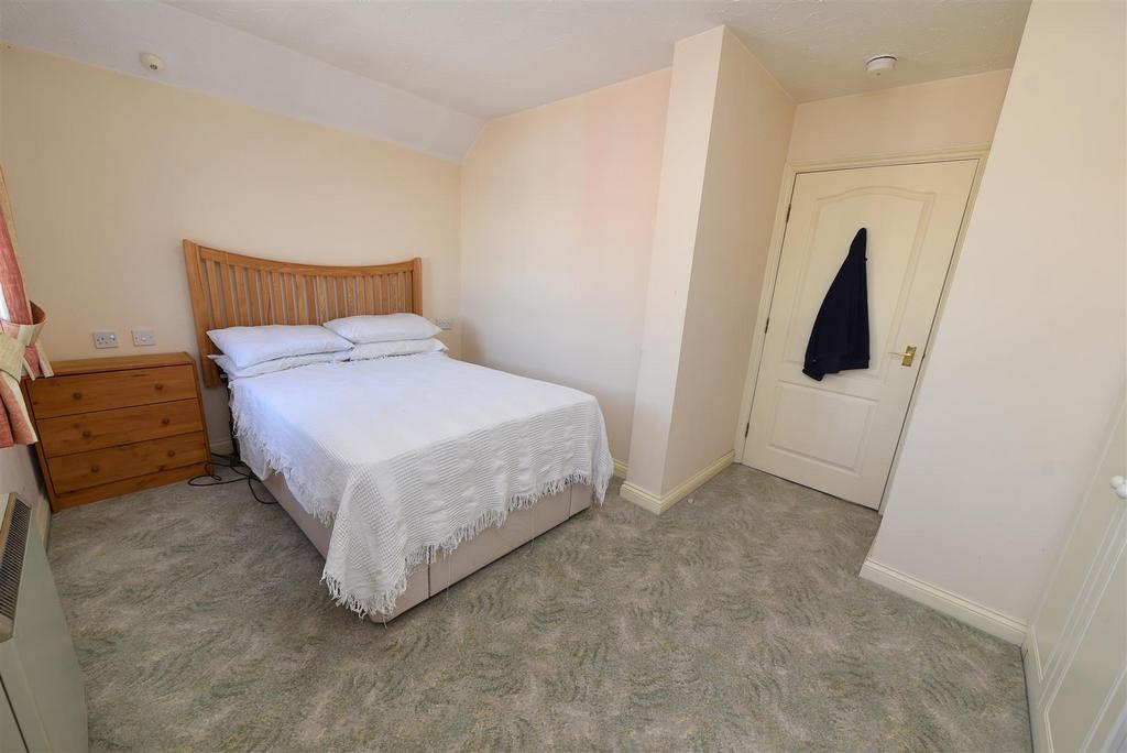 Bed1.2.JPG