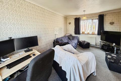 170 Limeslade Close, Corringham, Stanford-le-hope, SS17 7JY