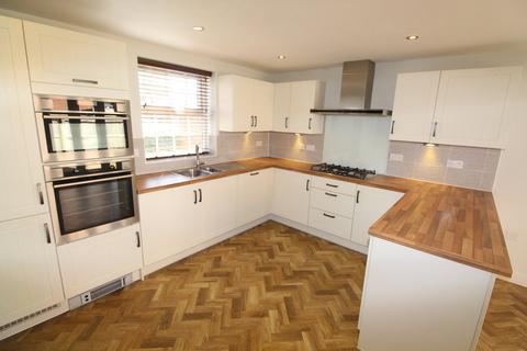 12 Gloster Road, Lutterworth, LE17 4QS