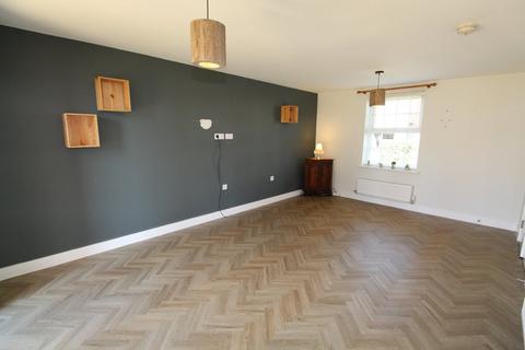 12 Gloster Road, Lutterworth, LE17 4QS