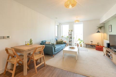 1 bedroom apartment to rent, Barns Place, Barns Road, Oxford, OX4 3RQ