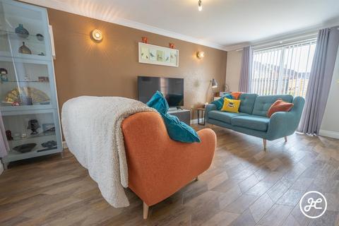 3 bedroom semi-detached house for sale, Standish Street, Bridgwater