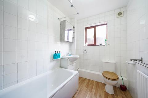 1 bedroom apartment for sale, Chartwell Close, Croydon, CR0