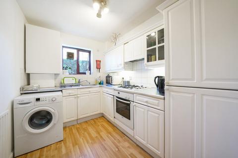 1 bedroom apartment for sale, Chartwell Close, Croydon, CR0
