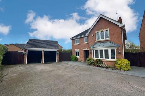 4 bedroom detached house for sale, Stradlers Close, Wootton Fields, Northampton NN4
