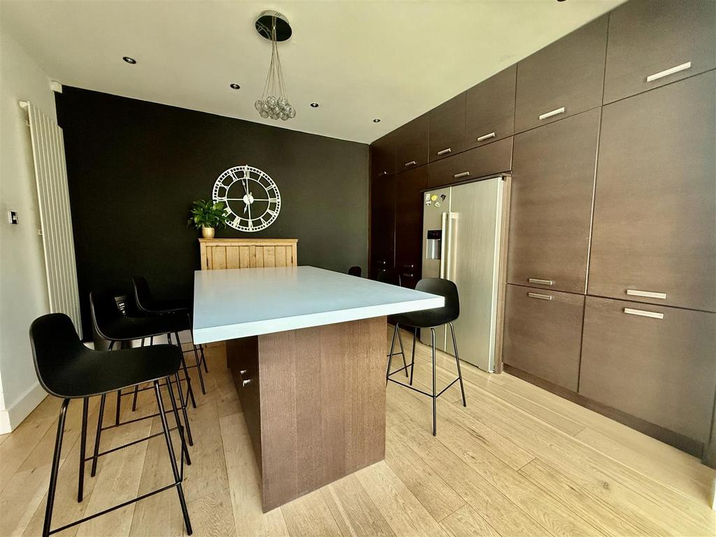 Kitchen/dining area
