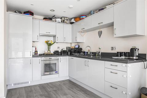undefined, Ruston Close, Reading, RG2