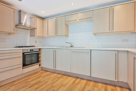 2 bedroom flat for sale, Kings Road, Haslemere, GU27, Haslemere, GU27
