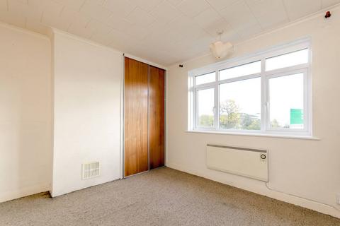 88 Beckingham Road, Guildford, GU2 8BU