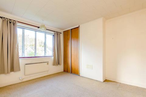 88 Beckingham Road, Guildford, GU2 8BU