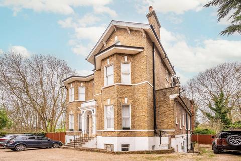 3 bedroom maisonette for sale, Court Road, Eltham, London, SE9