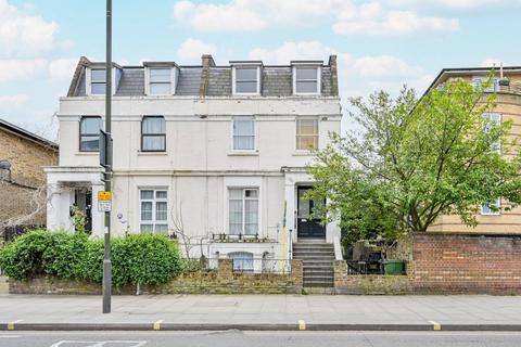 3 bedroom flat for sale, Goldhawk Road, Shepherd's Bush, London, W12