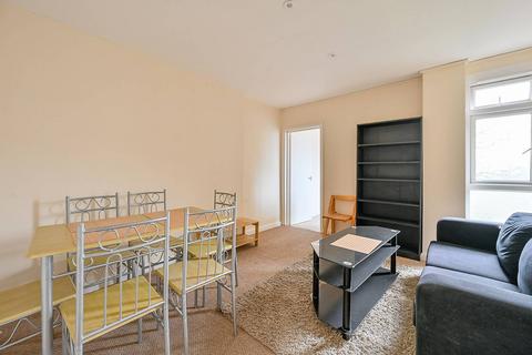 3 bedroom flat for sale, Goldhawk Road, Shepherd's Bush, London, W12