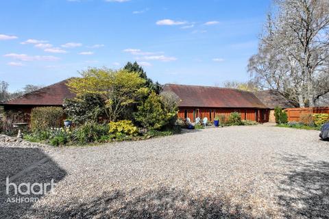 5 bedroom barn conversion for sale, Great Chart, Ashford
