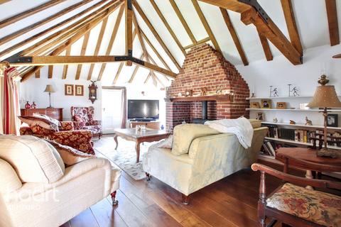 5 bedroom barn conversion for sale, Great Chart, Ashford