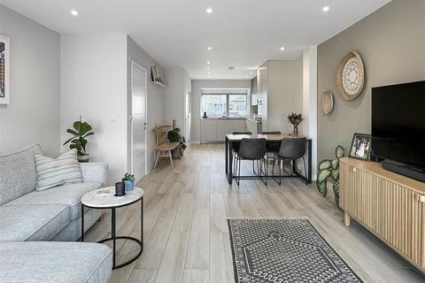 248a Coldhams Lane, Cambridge, CB1 3HN