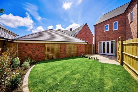 3 bedroom detached house for sale, The Moreley, Oakham Pastures (Plot 0067)