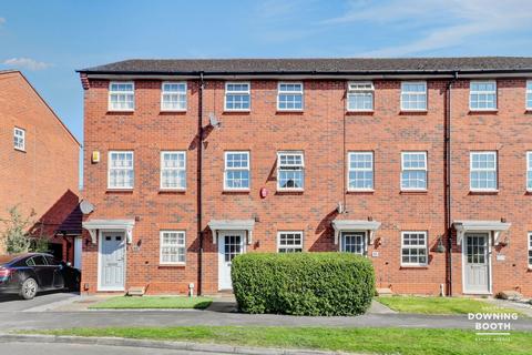 63 Williams Avenue, Fradley, Lichfield, WS13 8TE