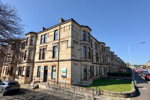 2 bedroom flat to rent, Greenlaw Ave, Paisley, PA1