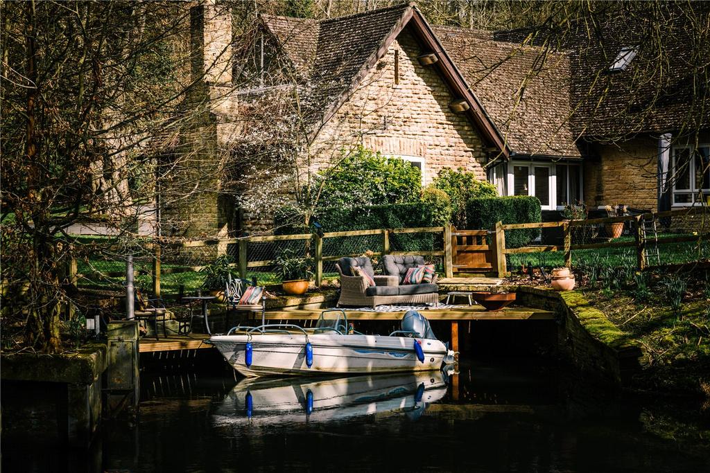 Mooring