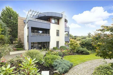 3 bedroom flat to rent, 34, Barnton Avenue West, Edinburgh, EH4 6DE