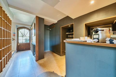 2 bedroom manor house for sale, High Street, Ripley GU23