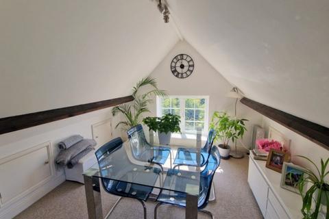 3 bedroom flat for sale, Douglas Avenue, Exmouth, EX8 2HB