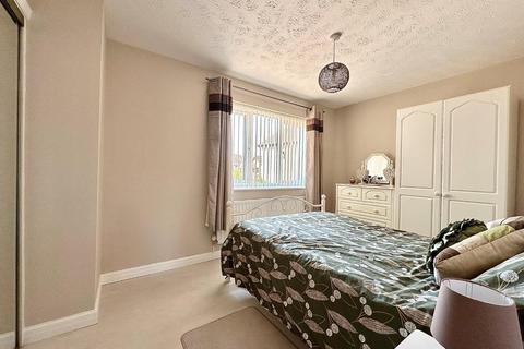 4 Grangewood, Northampton, NN4 0QN