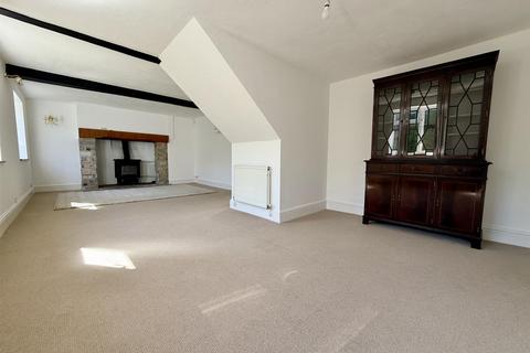 undefined, Gloucester Road, Hartpury GL19