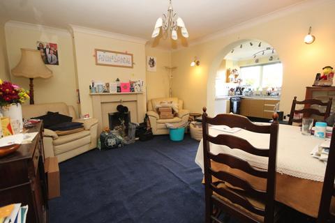 3 bedroom terraced house for sale, James Road, BRANKSOME, BH12