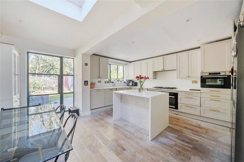 4 bedroom terraced house for sale, Barratt Avenue, London, N22