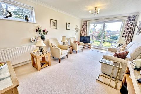 2 bedroom flat for sale, Southbourne