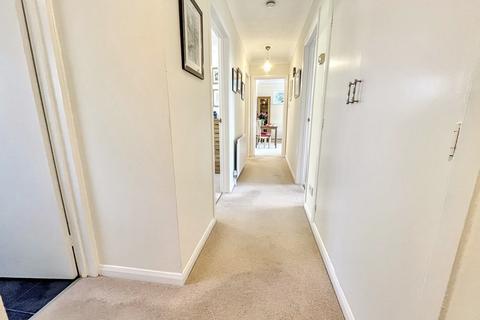 2 bedroom flat for sale, Southbourne