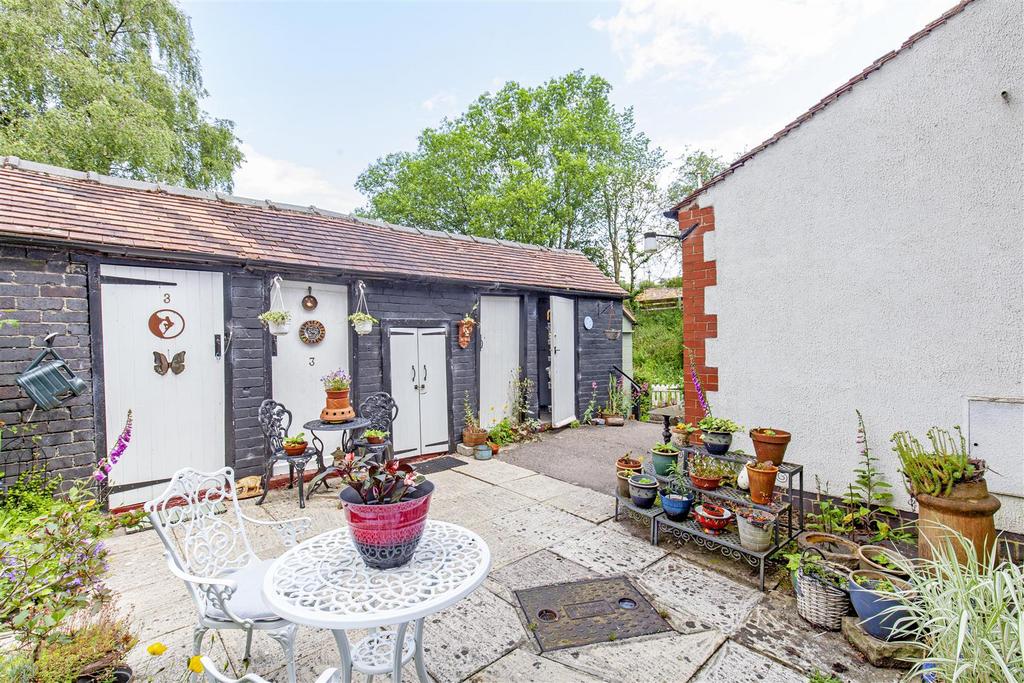 Rear Courtyard
