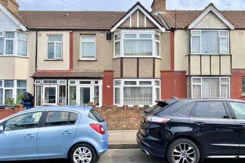 Lancaster Road, Southall, UB1 1NW