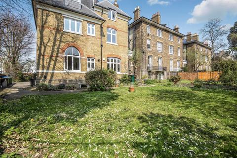 1 bedroom flat to rent, Shooters Hill Road Blackheath SE3