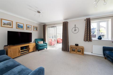 5 Lime Grove, Southmoor, Abingdon, OX13 5DN