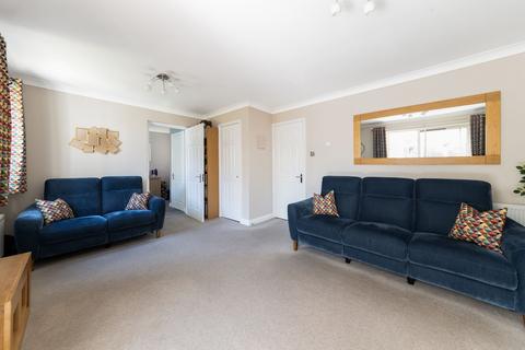 5 Lime Grove, Southmoor, Abingdon, OX13 5DN