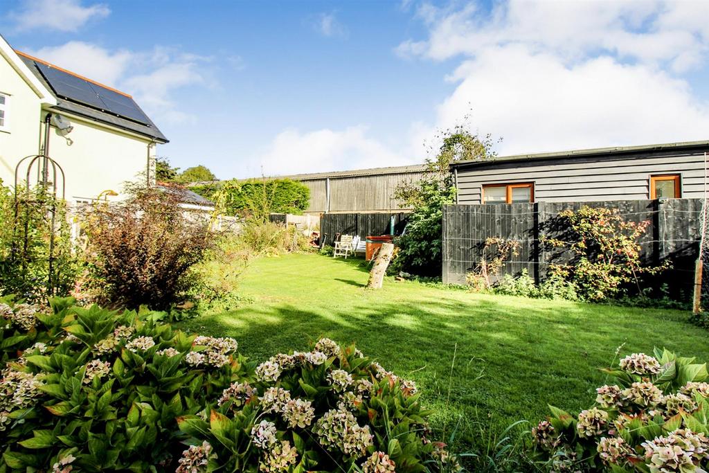 Garden2.JPG