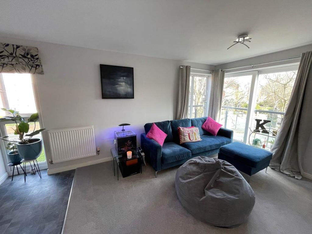 Bransby way 3 lounge
