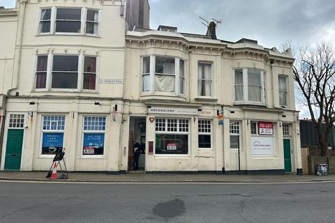 Retail property (high street) to rent, Brighton BN2
