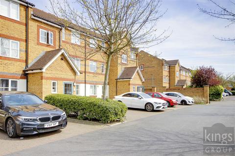 3 Dundas Mews, Enfield, EN3 6YA