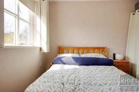 3 Dundas Mews, Enfield, EN3 6YA