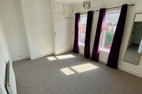 16 Bruce Street, Northampton, NN5 5BQ
