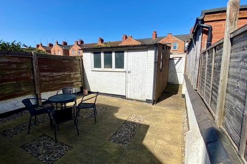 16 Bruce Street, Northampton, NN5 5BQ