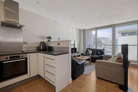 3 bedroom flat for sale, Latitude Court, 3 Albert Basin Way, London