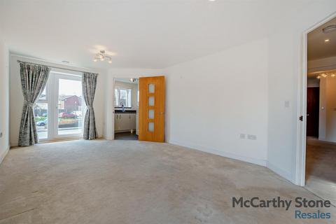 2 bedroom apartment for sale, Oak Tree Court, Smallhythe Road, Tenterden