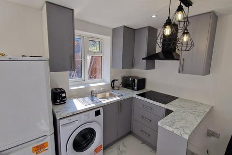 41 Cobham Road, Hounslow, TW5 9LD